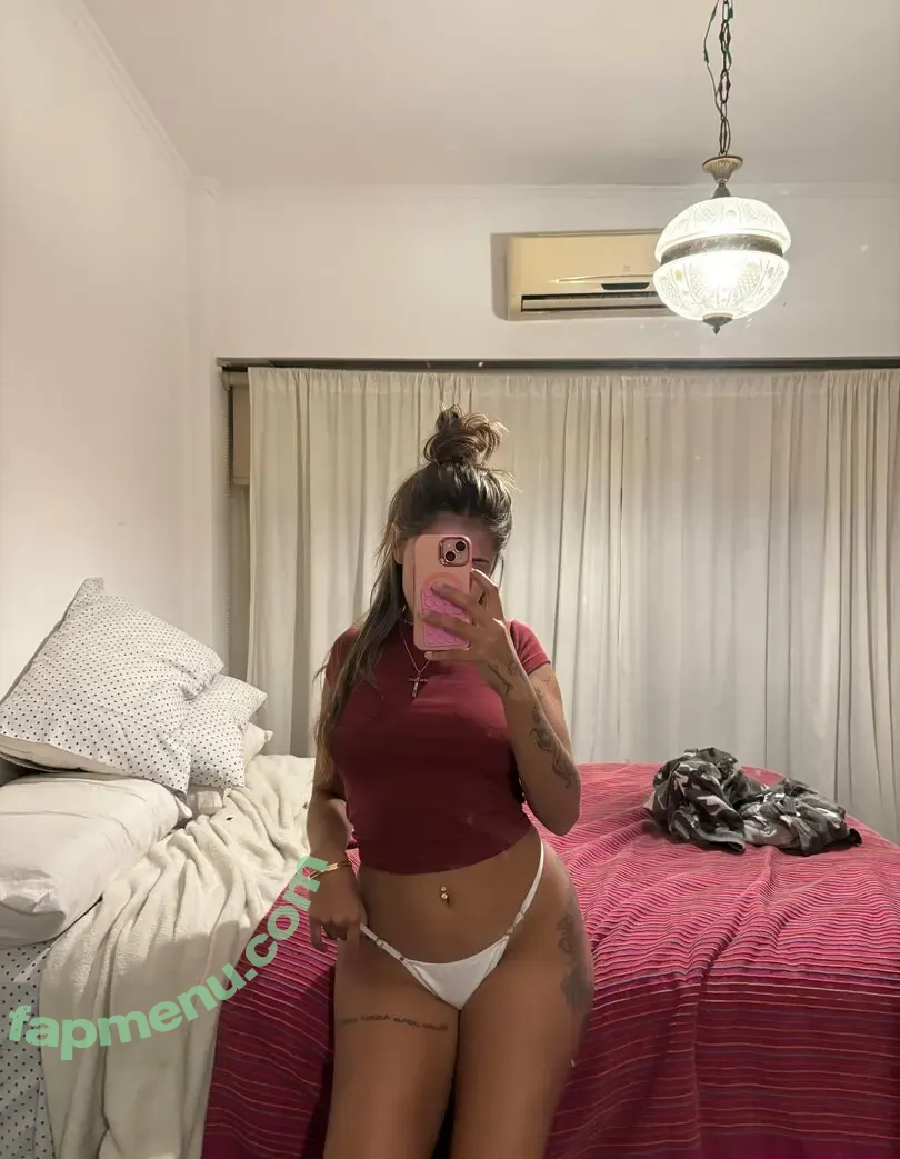 selenaluceraa nude photo #0009 (selenalucchese)