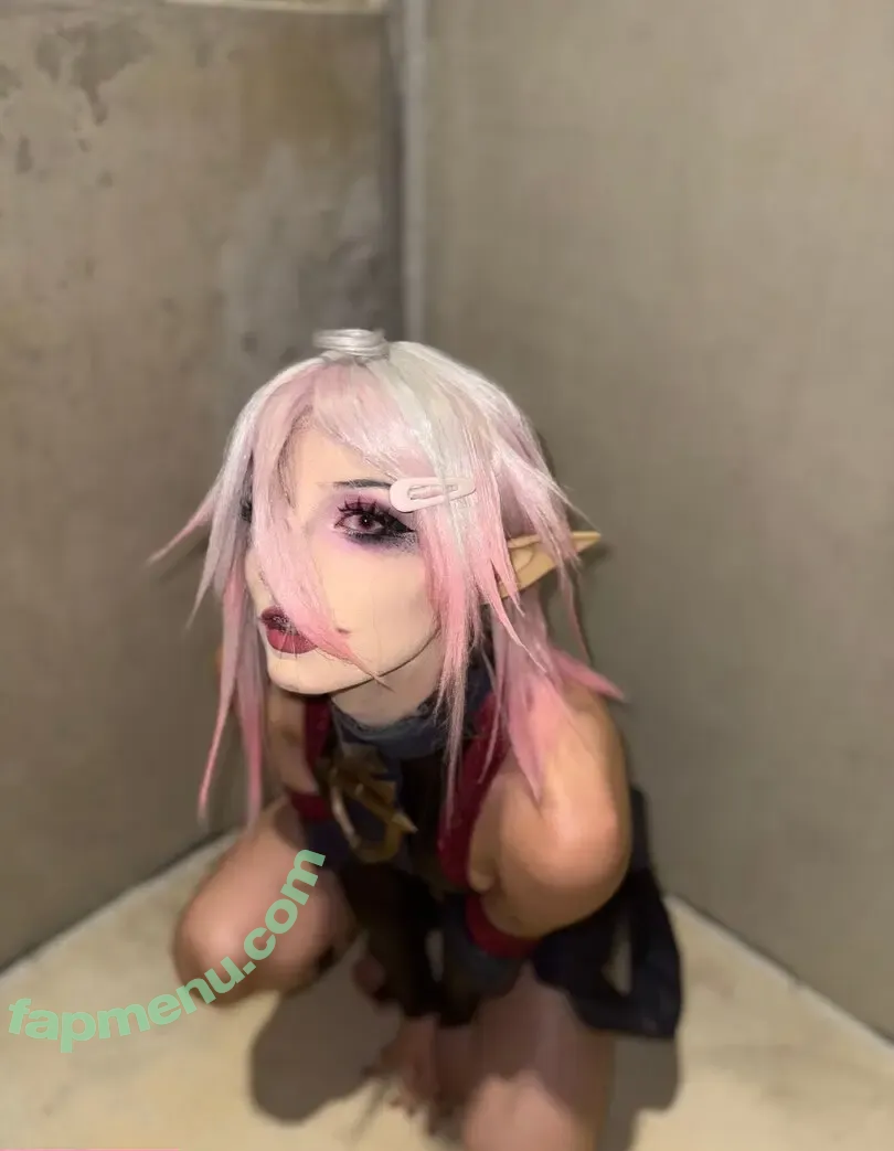 selkiewoah nude photo #0230 (selkiewoah)