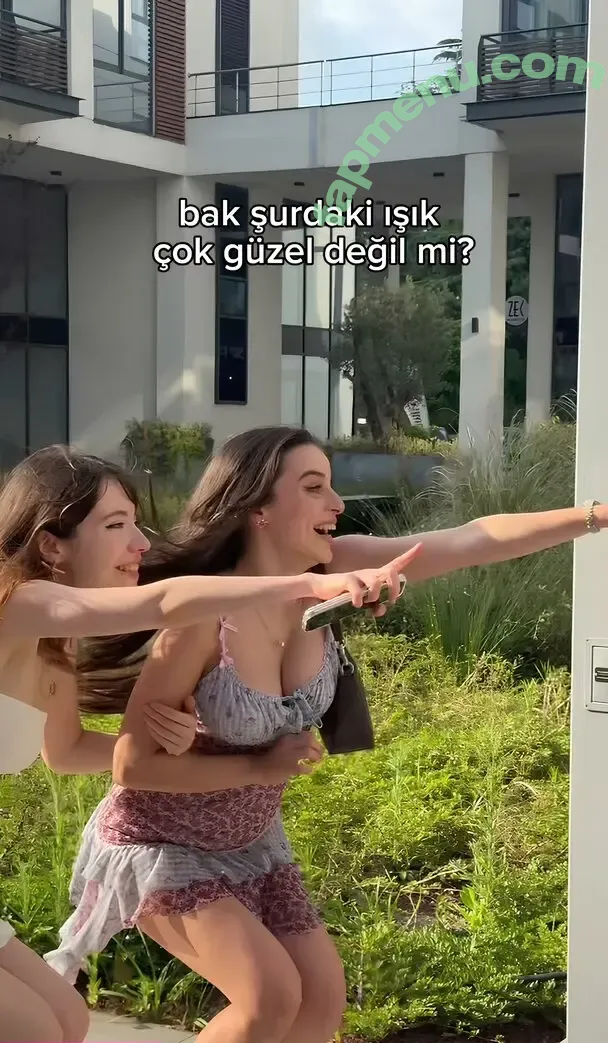 Semiraminta nude photo #0016 (Yeliz Korkmaz)