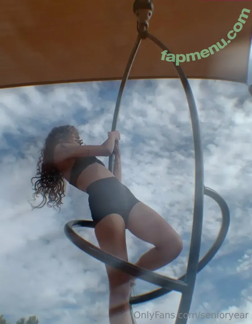 senioryear nude photo #1886 (Alexis / senioryearnetflix)