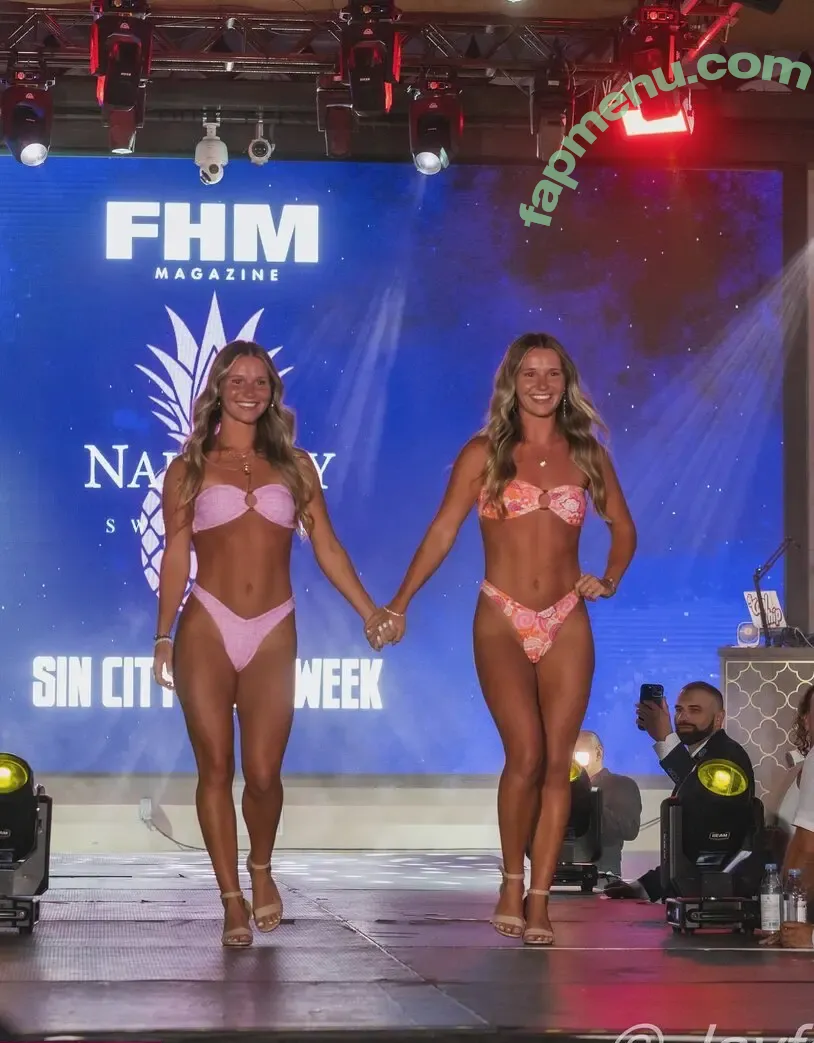 Senter Sisters nude photo #0002 (sentnertwins)