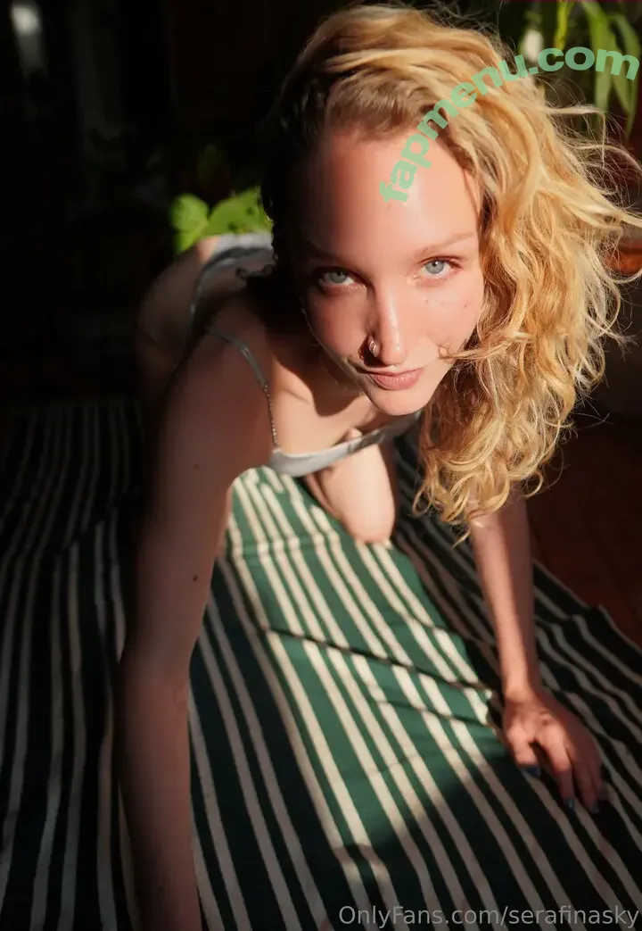 serafinasky nude photo #0028 (serafina.sky)