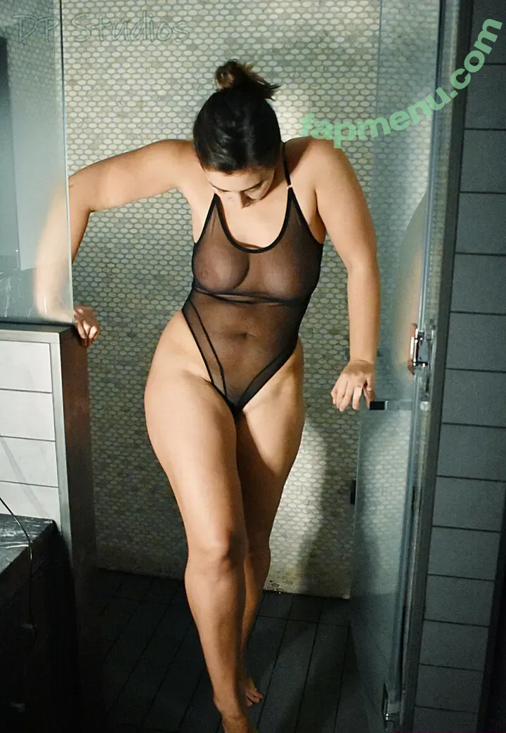 Seraphina nude photo #0083 (seraphinaaaa__)
