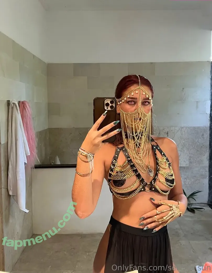 serena_sun nude photo #0005 (serenalsun)