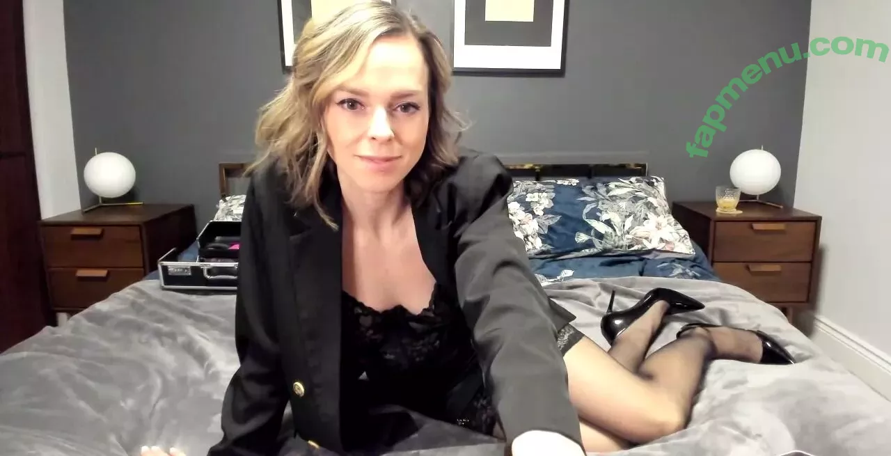 Serenity Cox nude photo #1121 (Hotwife / serenitycox / serenitycoxto)