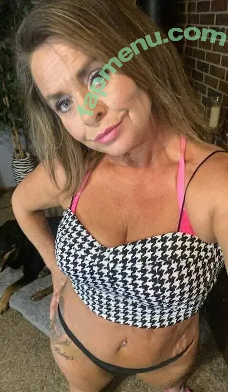 Sexy Bree nude photo #0036 (breeessrig / sexymombree)