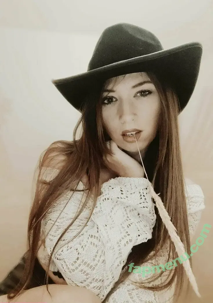 sexy-steffi nude photo #0025 (steffi_)