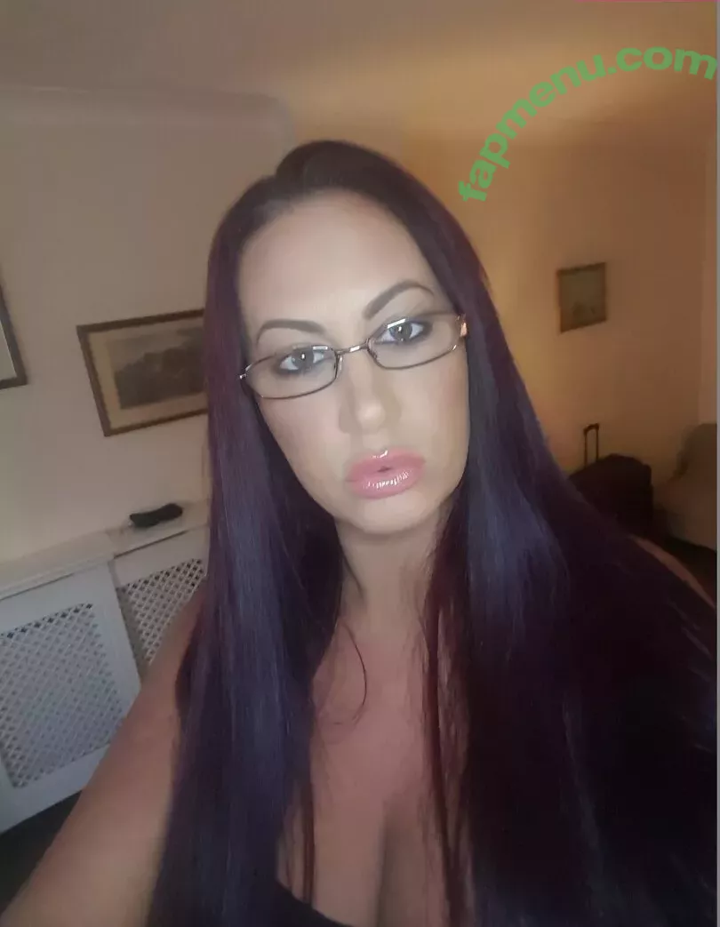 sexyemmabutt nude photo #0259 (sexyemmabutt)