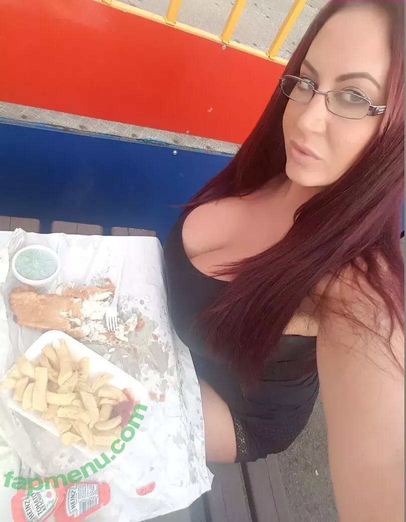 sexyemmabutt nude photo #0306 (sexyemmabutt)