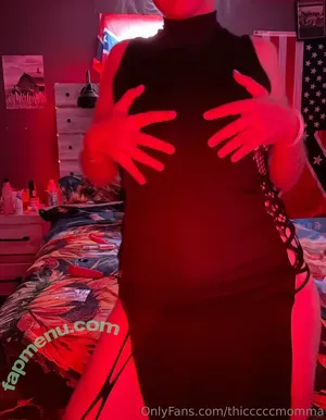 Sexymomma420 / madisonmeyers617 / thicccccmomma nude photo #0029