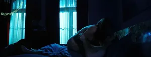 Shailene Woodley / shailenewoodley nude photo #0227