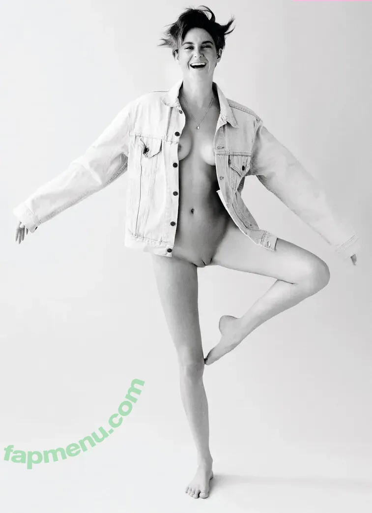 Shailene Woodley nude photo #0201 (shailenewoodley)