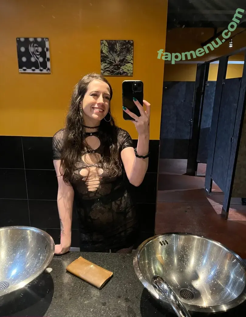shakicast nude photo #0030 (shakicast)