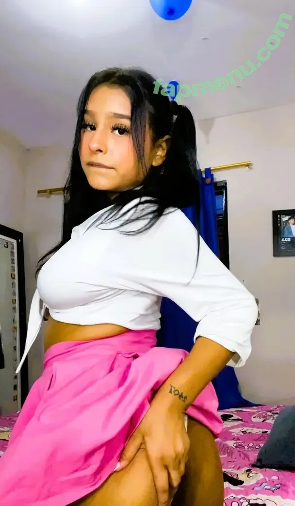 shalydaniela nude photo #0097 (shalydaniela_)