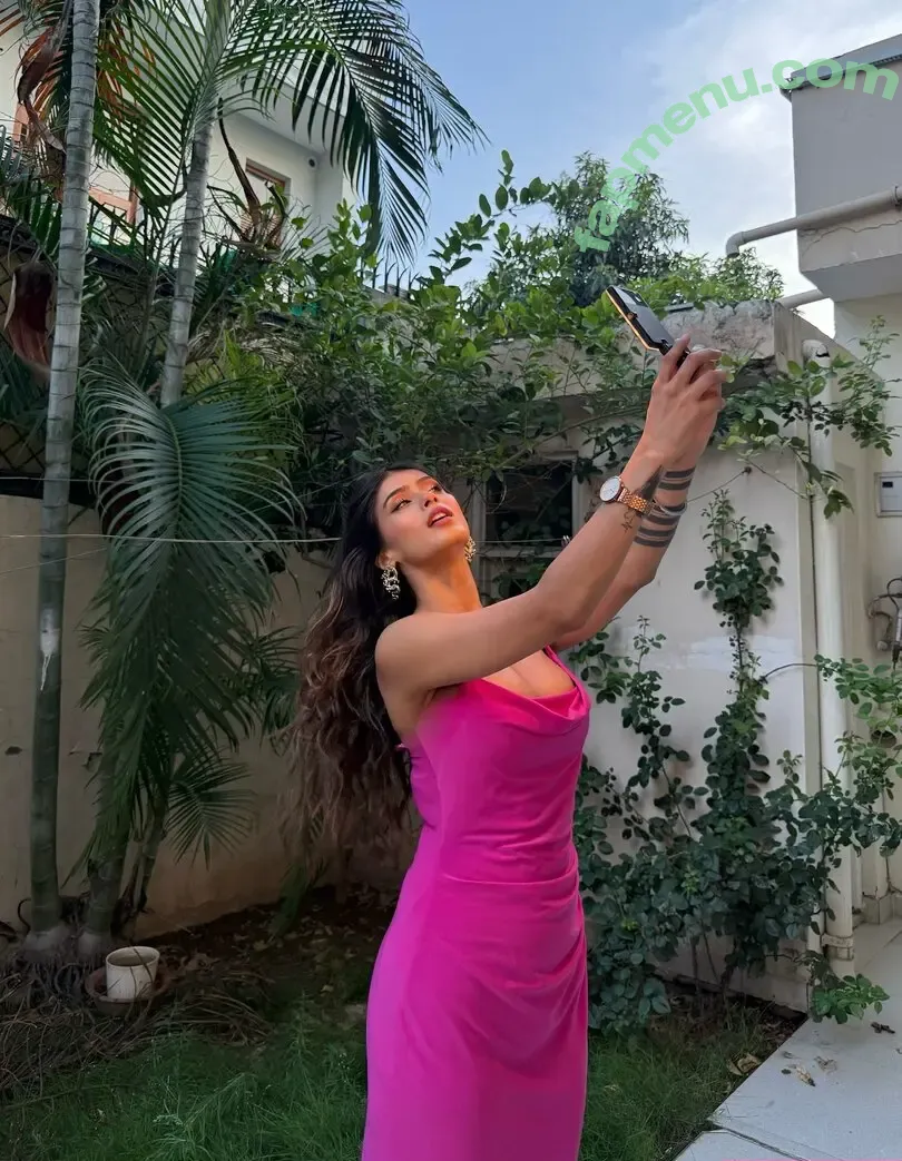 Shambhavi Singh nude photo #0097 (shambhavi1997)