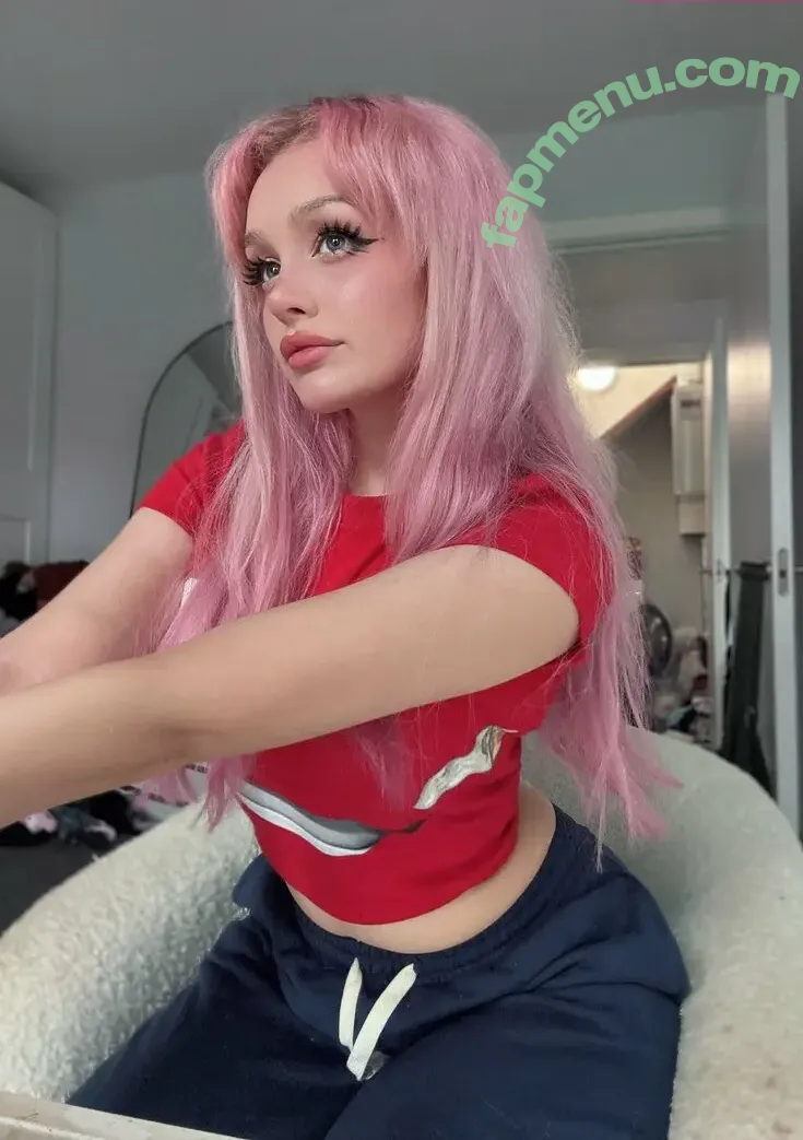 shan.hadden nude photo #0012 (thepizzawaffle)