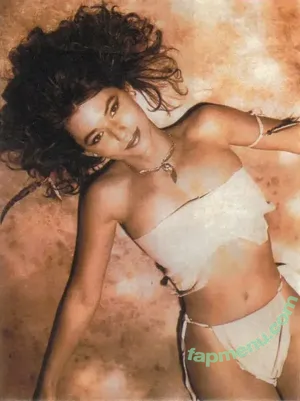 Shania Twain / shaniatwain nude photo #0188