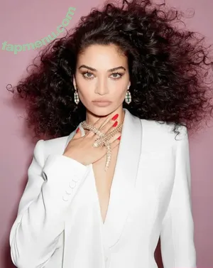 Shanina Shaik / shaninamshaik nude photo #0021
