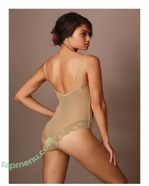 Shanina Shaik / shaninamshaik nude photo #0064
