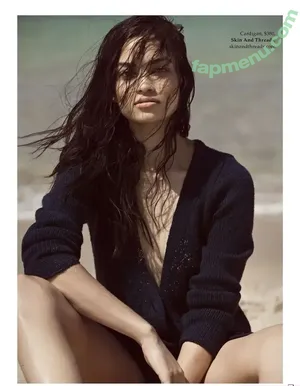 Shanina Shaik / shaninamshaik nude photo #0102