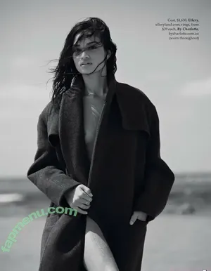 Shanina Shaik / shaninamshaik nude photo #0103