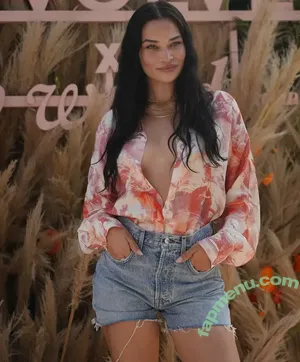 Shanina Shaik / shaninamshaik nude photo #0118