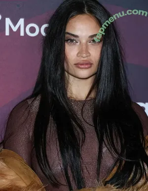 Shanina Shaik / shaninamshaik nude photo #0138