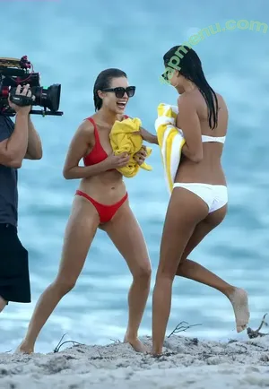Shanina Shaik / shaninamshaik nude photo #0294