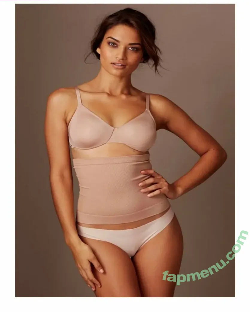 Shanina Shaik nude photo #0040 (shaninamshaik)