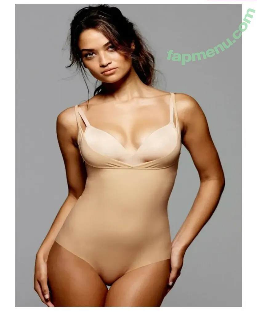Shanina Shaik nude photo #0052 (shaninamshaik)