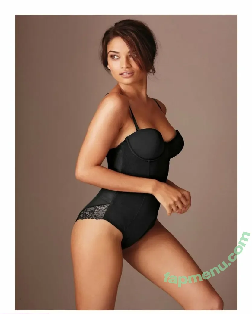 Shanina Shaik nude photo #0063 (shaninamshaik)