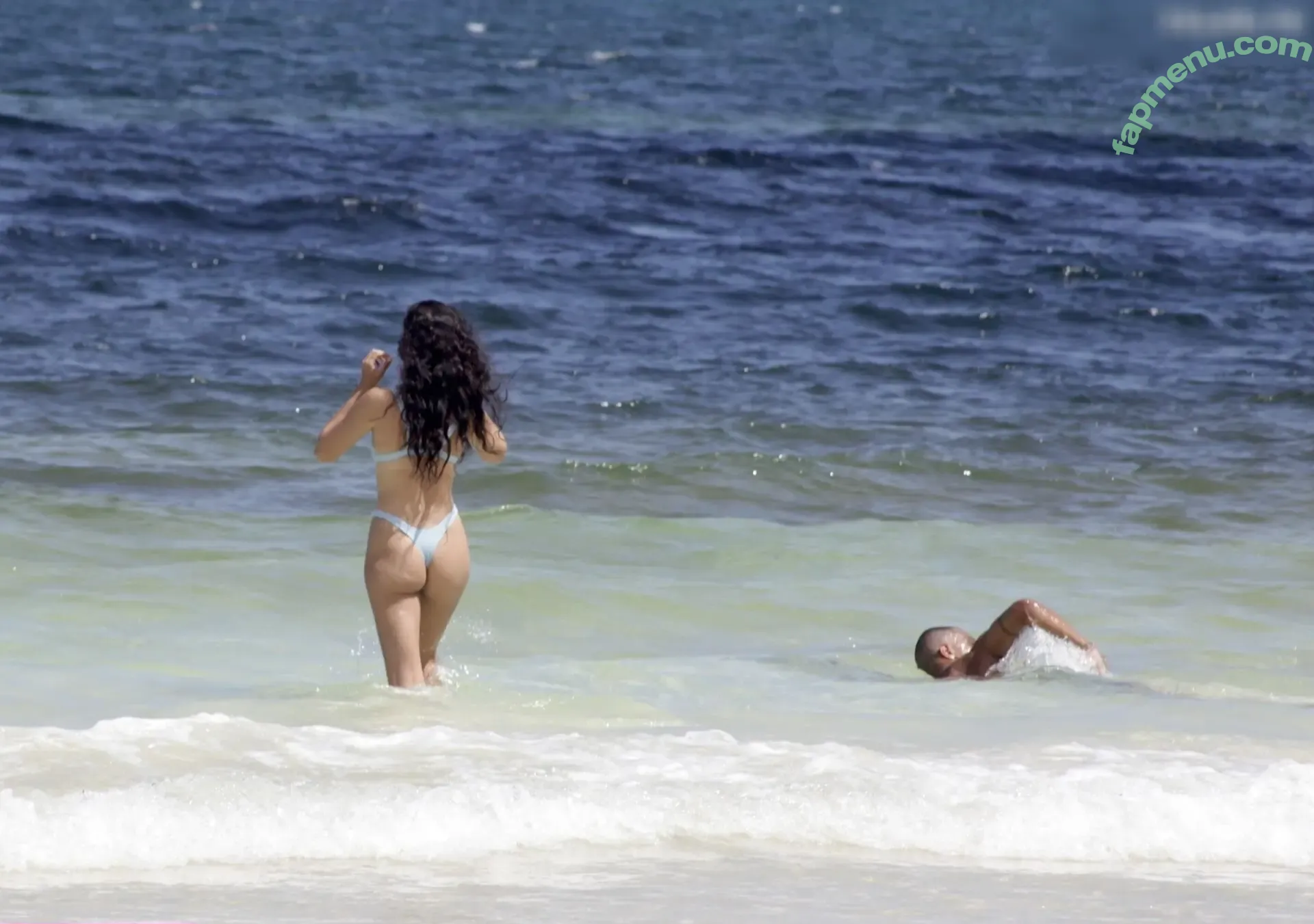 Shanina Shaik nude photo #0169 (shaninamshaik)