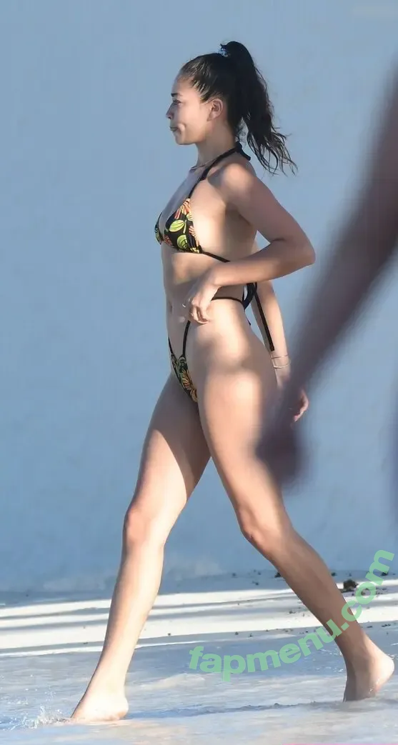 Shanina Shaik nude photo #0225 (shaninamshaik)