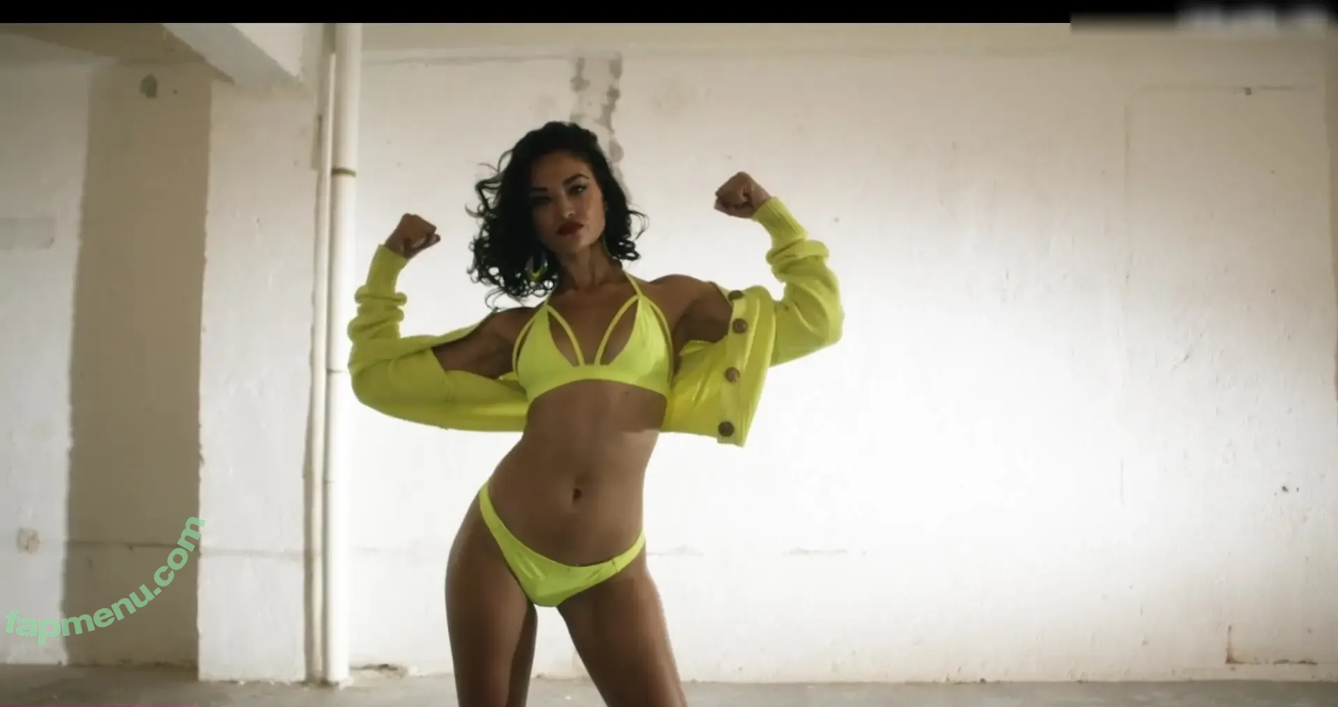 Shanina Shaik nude photo #0279 (shaninamshaik)
