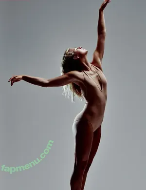  nude photo #0001