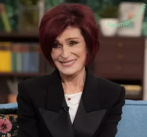 Sharon Osbourne / sharonosbourne nude photo #0017