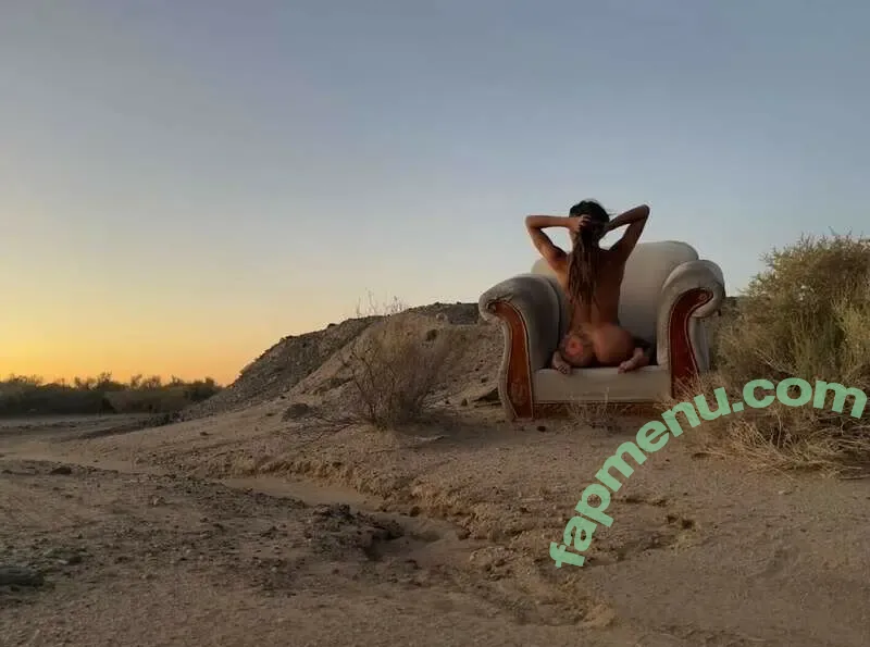 Shauna Toerner nude photo #0001 (shaunaishername / shaunatoerner)