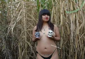  nude photo #0001