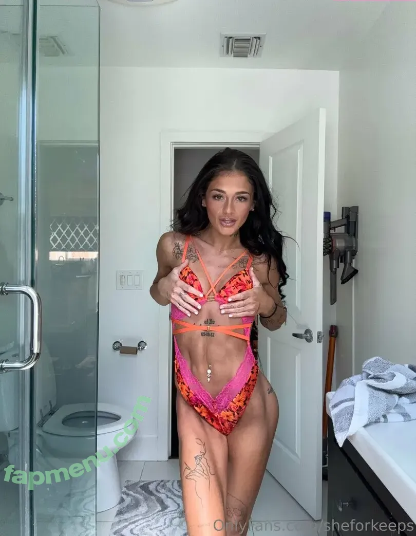 sheforkeeps nude photo #1000 (ryan reid / she.for.keeps)