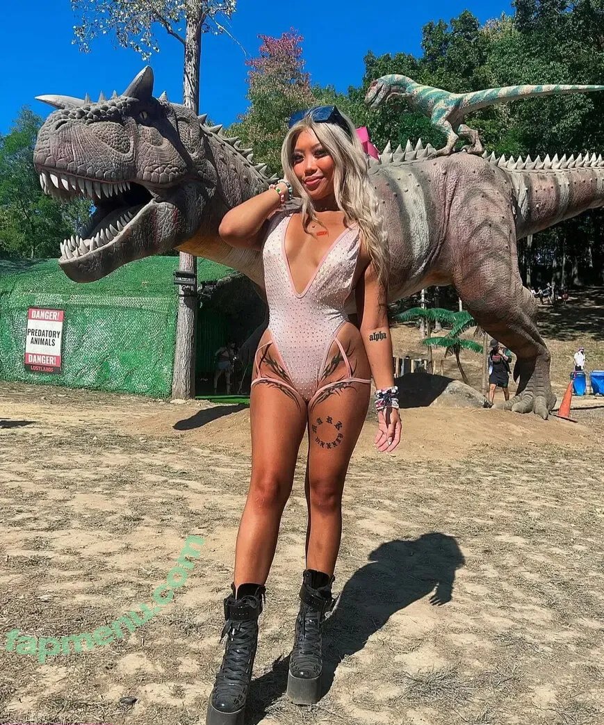 Shelbabey nude photo #0019 (4lphababy / brattyalpha / bunearybaby)
