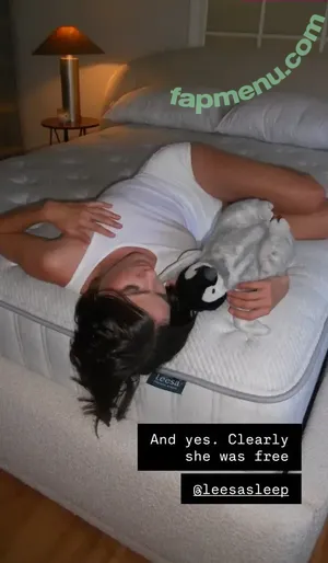 Shelley Hennig / shelleyhennig nude photo #0205