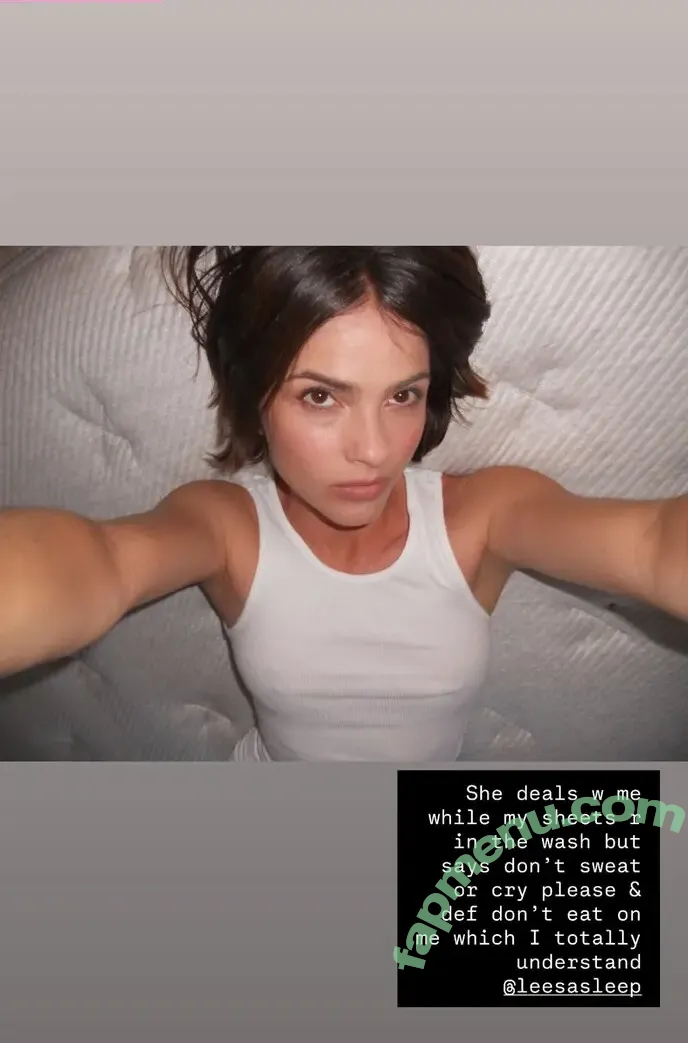 Shelley Hennig nude photo #0201 (shelleyhennig)