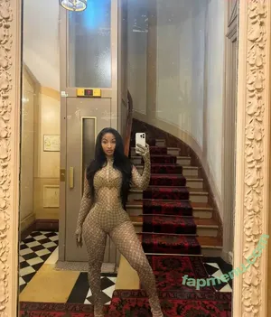 Shenseea nude photo #0259