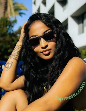 Shenseea nude photo #0265