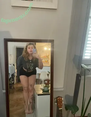  nude photo #0005