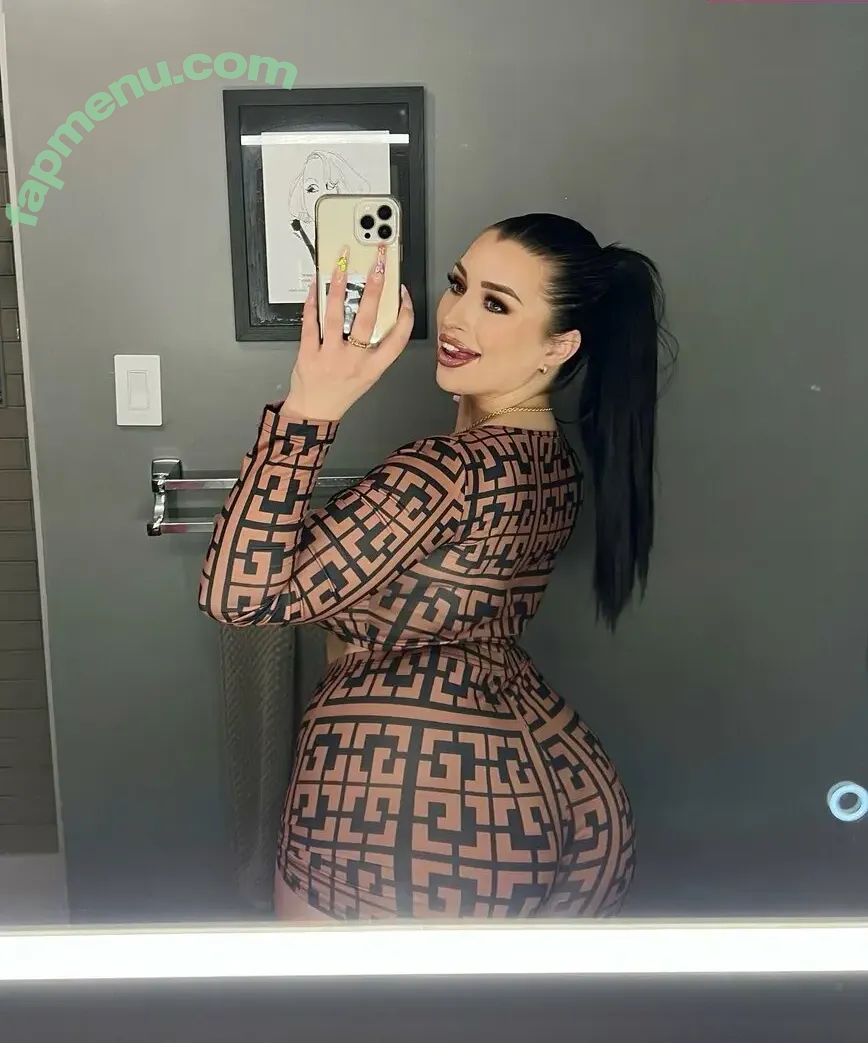 Shhhar nude photo #0180 (chvrlctte / shhhare)