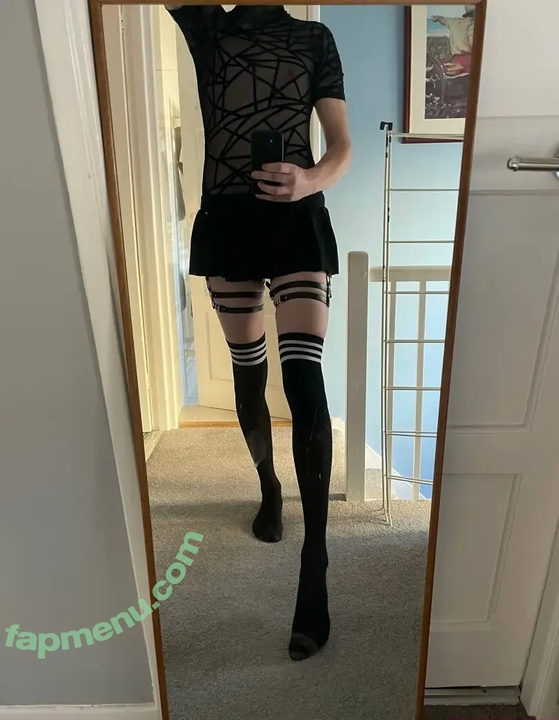 shifttyy666 nude photo #0022 (shifttyy666)