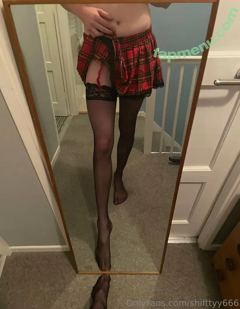 shifttyy666 nude photo #0024 (shifttyy666)