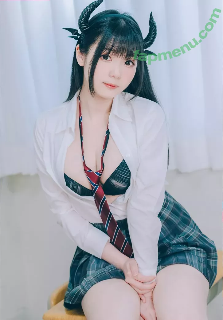 shimotsuki18 nude photo #0038 (Shimo / shimotsukiTW / 霜月)