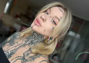  nude photo #0004